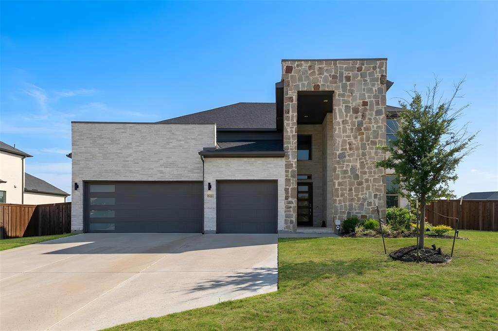 9562 Hickory Hill Road - Photo 1