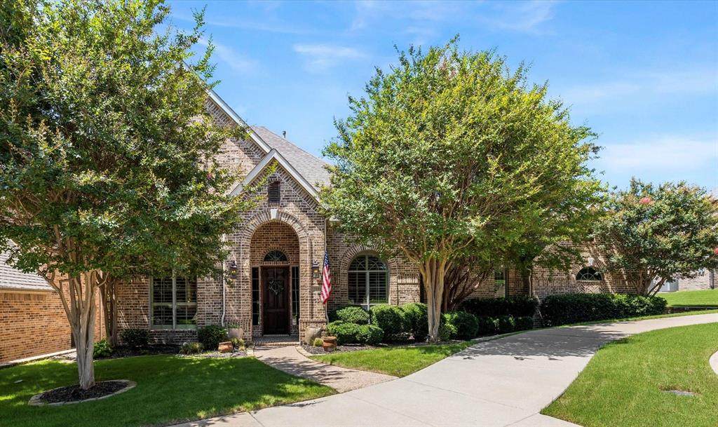 2104 Camden - Photo 1