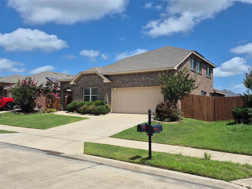 3104 Buckthorn Street - Photo 1