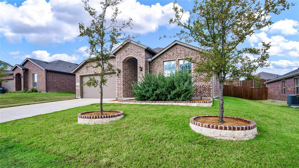 2638 Azaleas Run Drive - Photo 1
