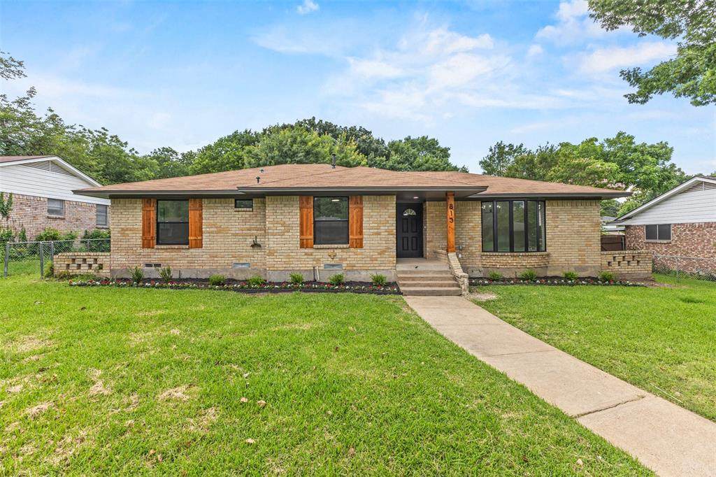 813 Misty Glen Drive - Photo 1