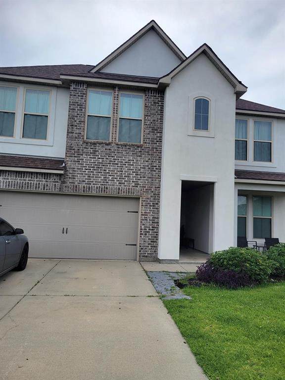 4422 Meadow Brook Way - Photo 1
