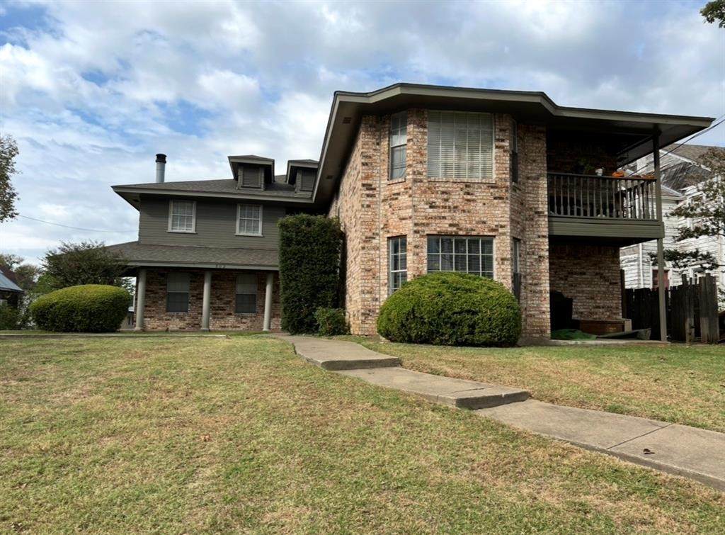 802 Crockett Street - Photo 1