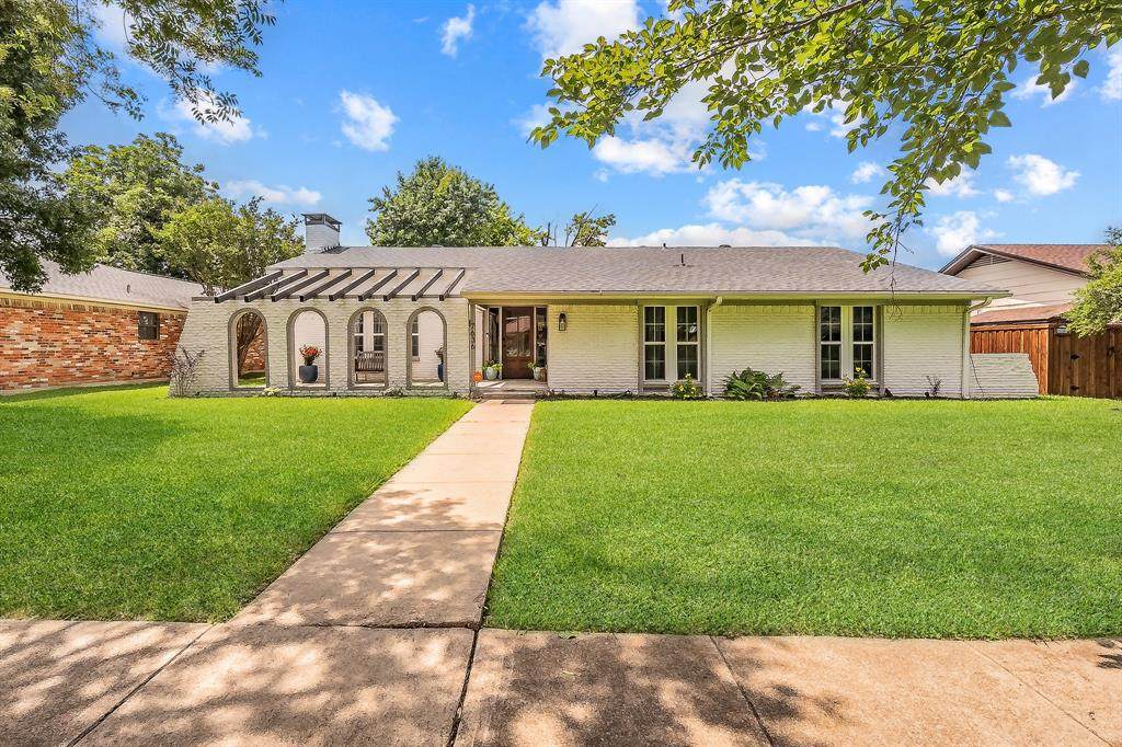 7636 La Risa Drive - Photo 1