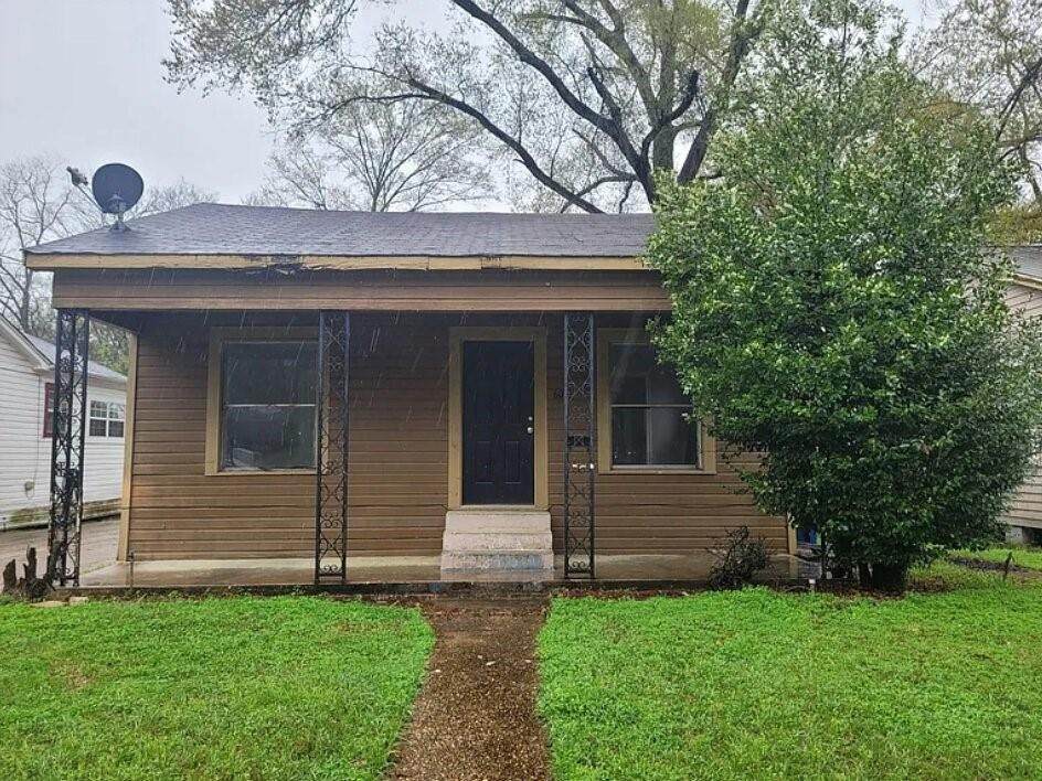 6014 Southern Avenue - Photo 1