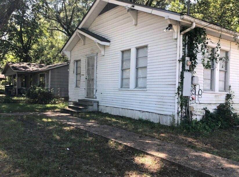 5918 Henderson Avenue - Photo 1