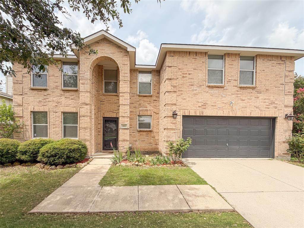 702 Cedar Bluff Drive - Photo 1