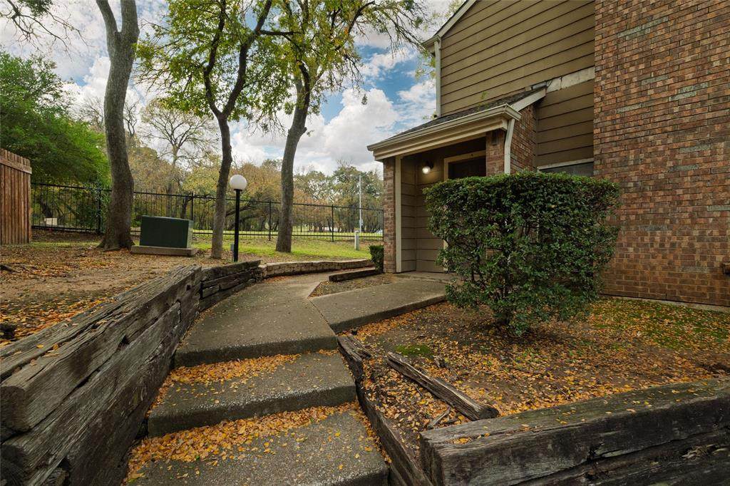 2104 Park Willow Lane - Photo 1