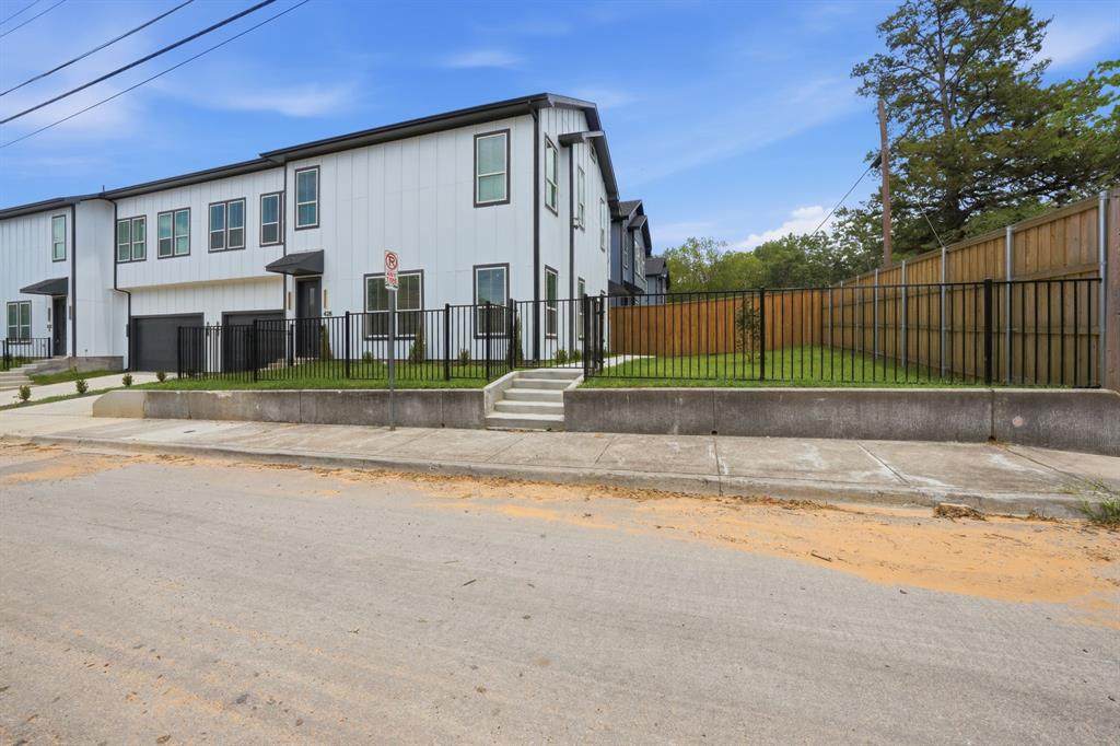 428 Patton Avenue - Photo 1