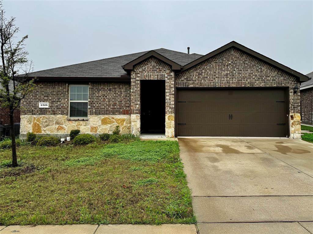 4325 Pyramid Drive - Photo 1