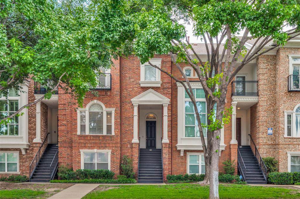 2205 Canton Street - Photo 1