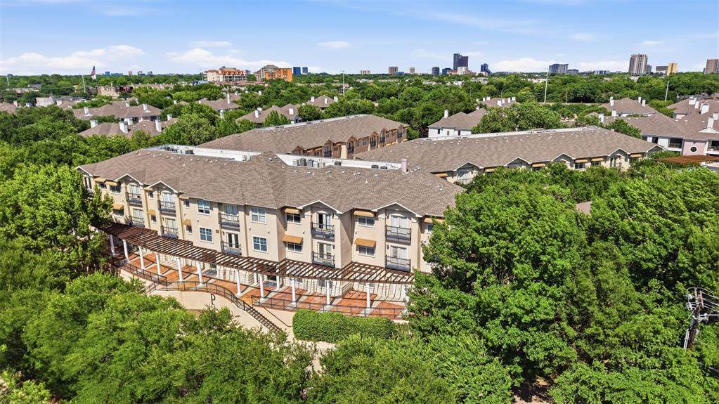 3102 Kings Road - Photo 1