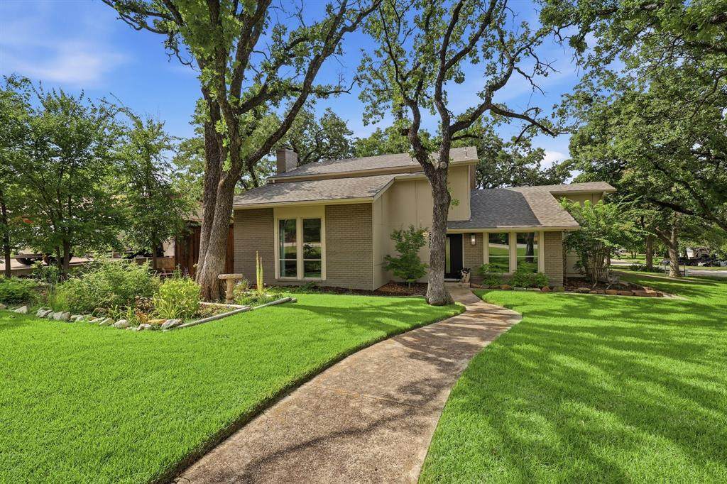 858 Highland Village Road - Photo 1
