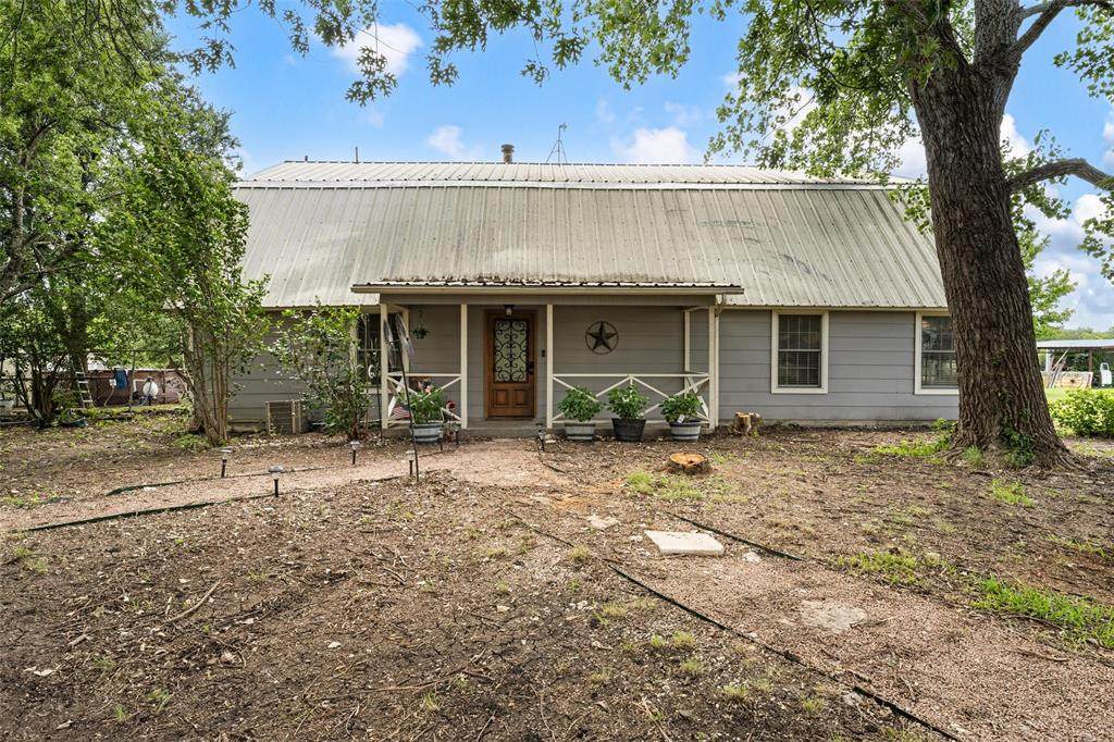 2059 Southwinds Drive - Photo 1