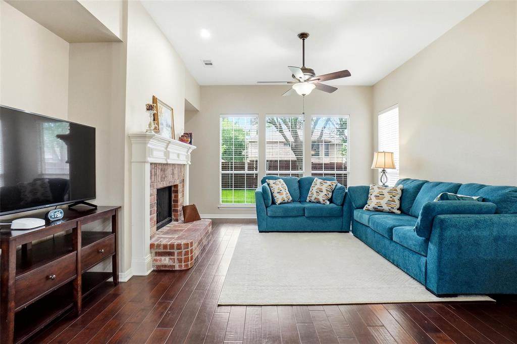 4016 Sharondale Drive - Photo 1
