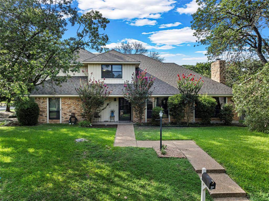 10023 Ramblewood Drive - Photo 1