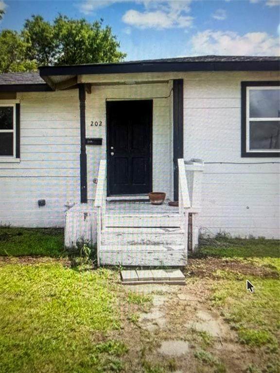 202 Commerce Street - Photo 1