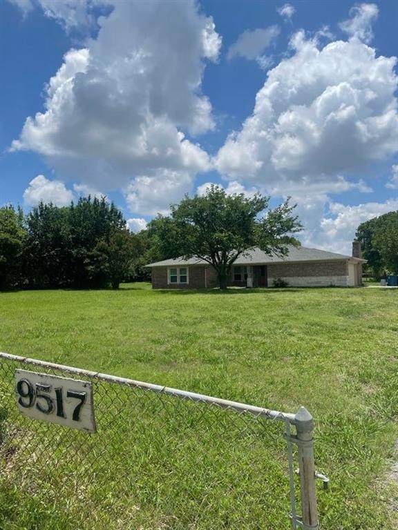 9517 Merritt Road - Photo 1