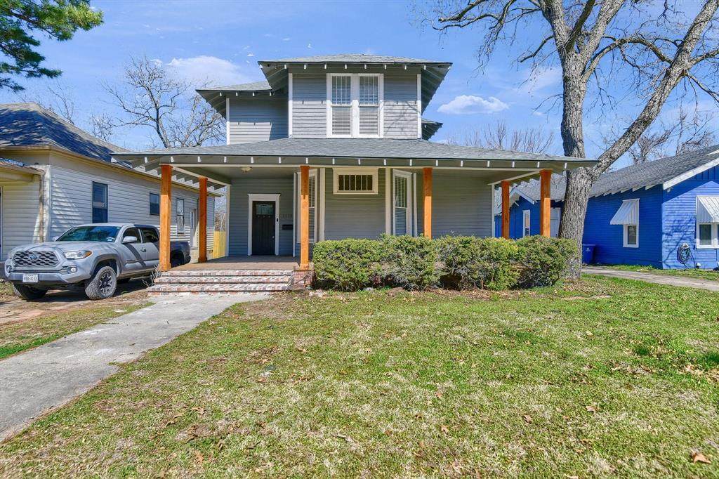 1115 Bond Street - Photo 1