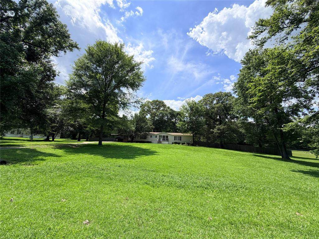 7810 West Lakeshore - Photo 1