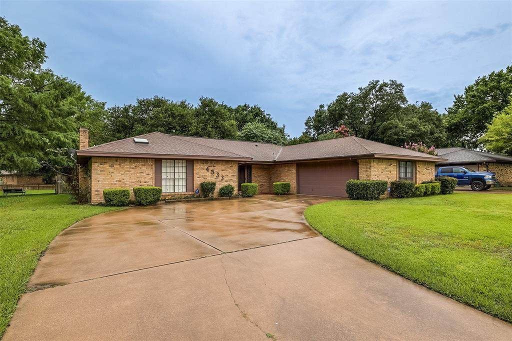 4533 Cinnamon Hill Drive - Photo 1