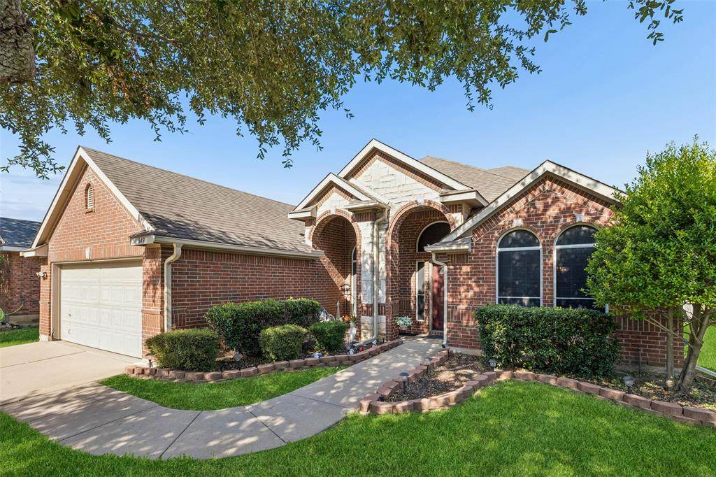 949 Chestnut Lane - Photo 1