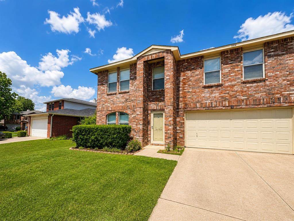 3104 Westview Drive - Photo 1