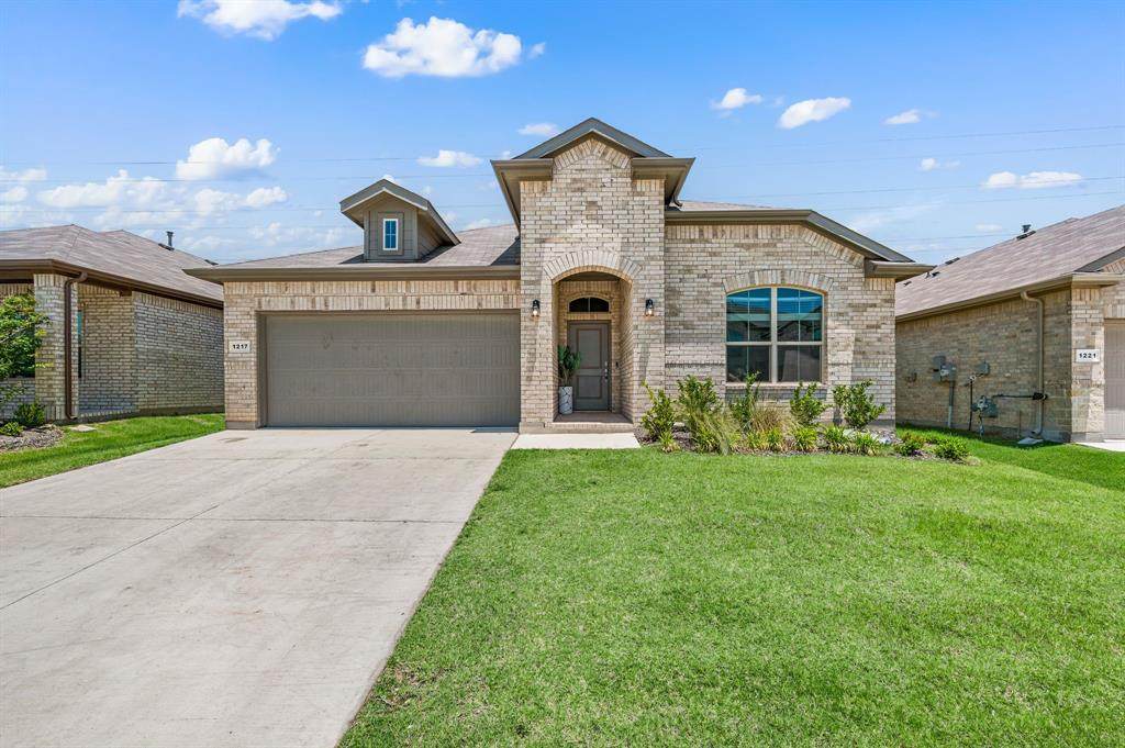 1217 Southwark Drive - Photo 1