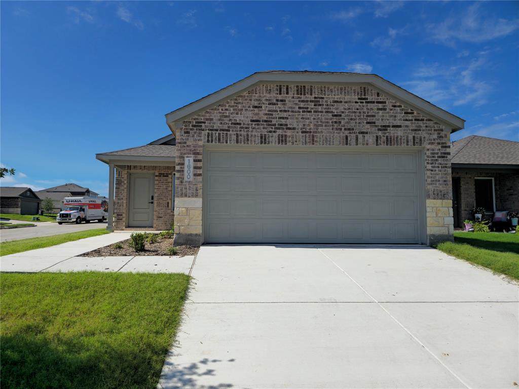 1600 Baron Lane - Photo 1