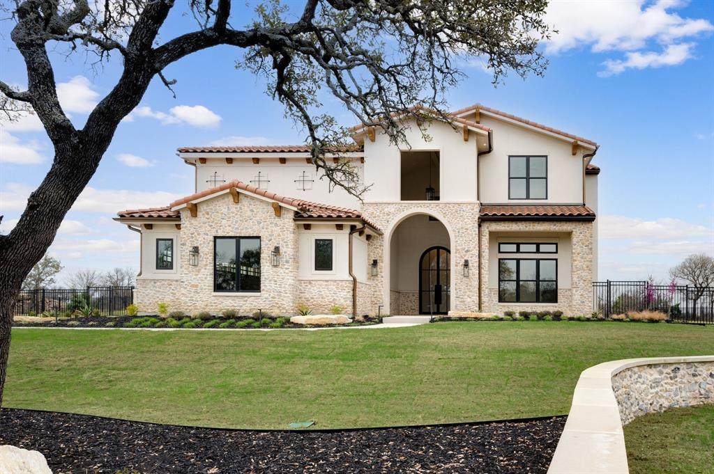 10621 Arrowhead Point Drive - Photo 1