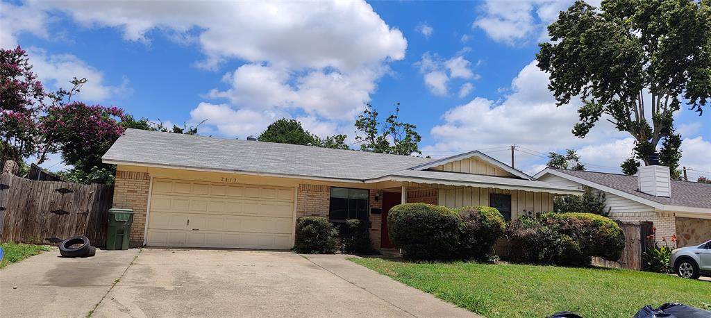 2413 Royal Drive - Photo 1