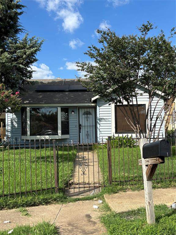 10363 Chelmsford Drive - Photo 1