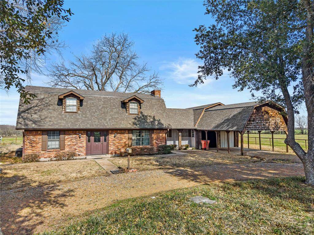 3998 County Road 2706 - Photo 1