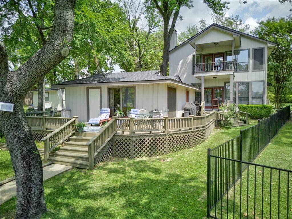 120 Turners Circle - Photo 1