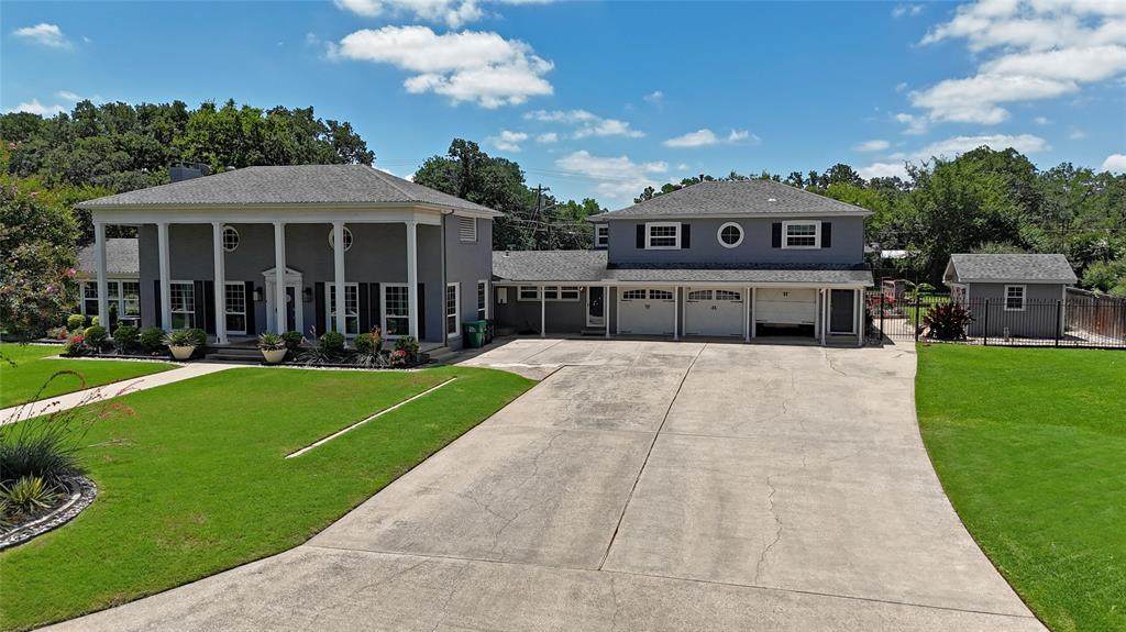 315 Mimosa Drive - Photo 1