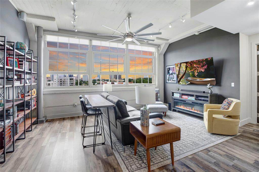 2600 7th Street - Photo 1