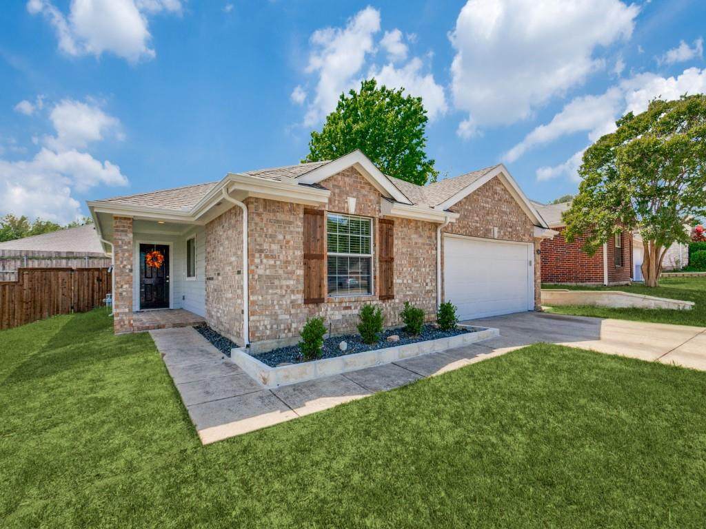 1305 Greenbriar Lane - Photo 1