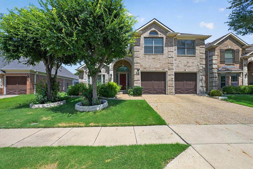 358 Fairlanding Avenue - Photo 1