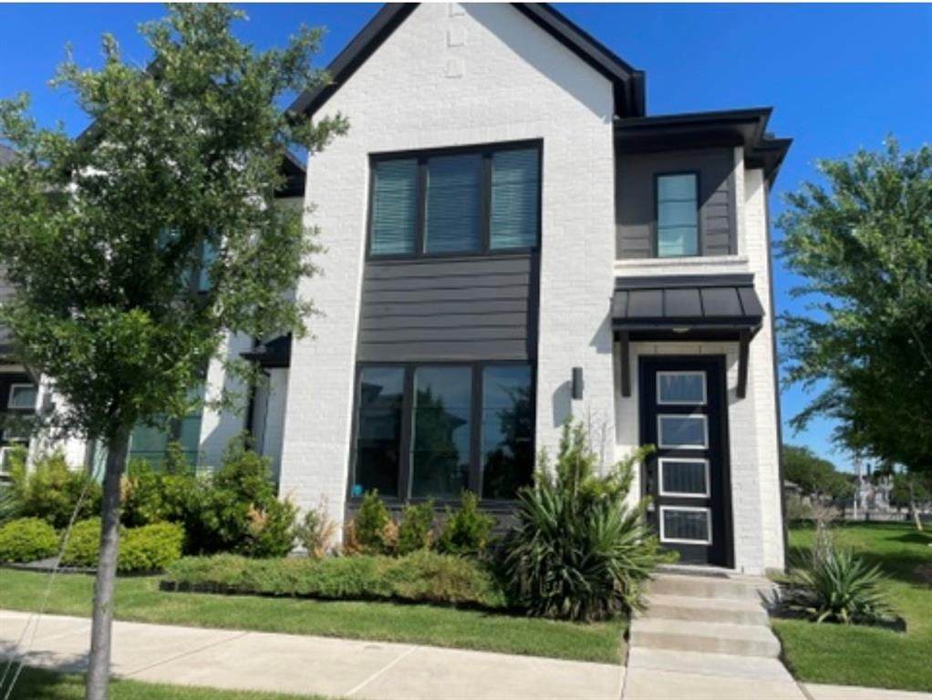 7569 Reis Lane - Photo 1