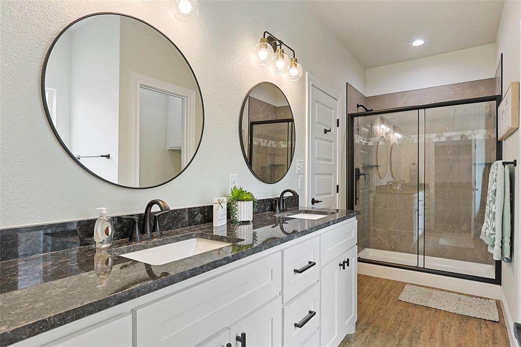 7610 Hudson Way - Photo 1