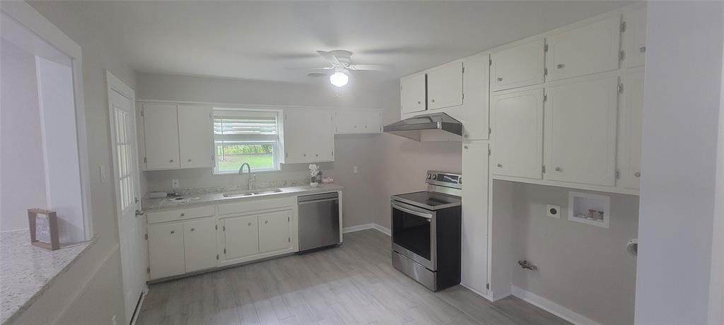 716 Cummings Drive - Photo 1
