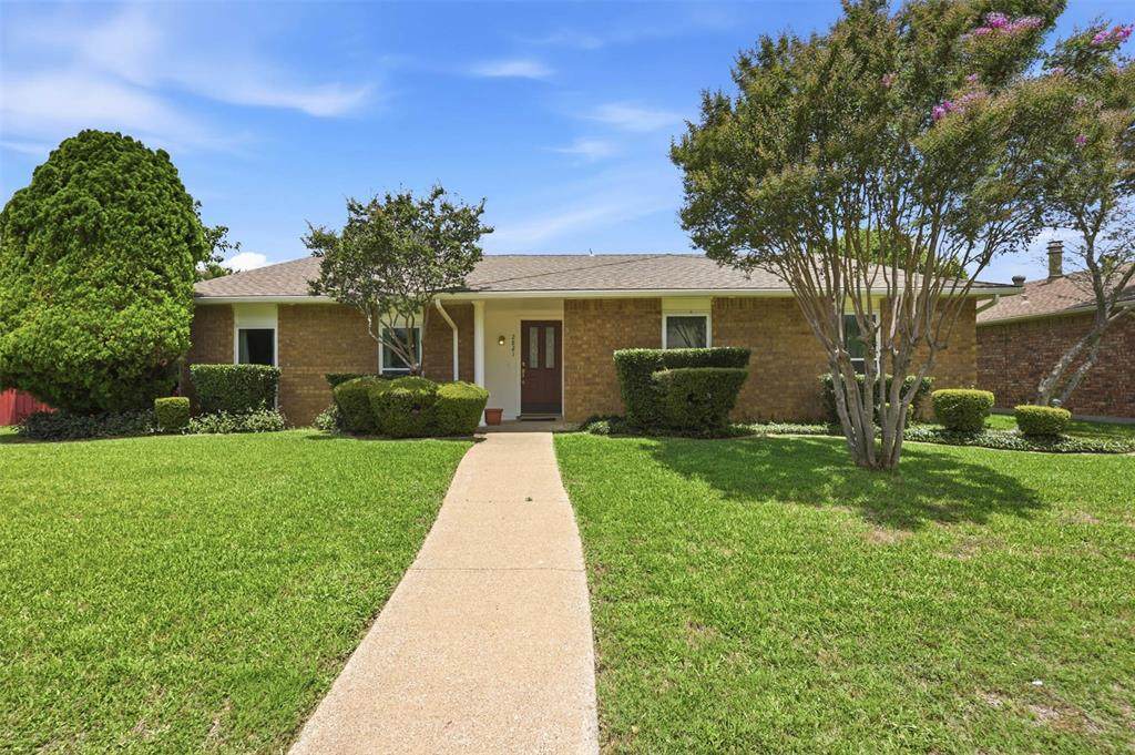 2821 High Plateau Drive - Photo 1