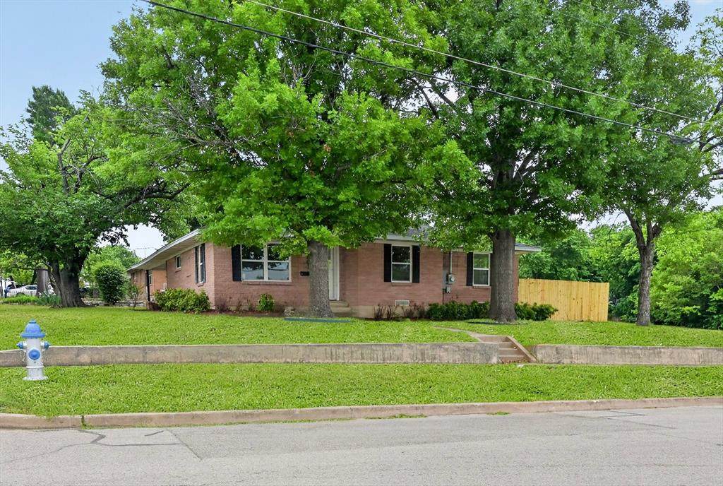 801 Tennessee Street - Photo 1