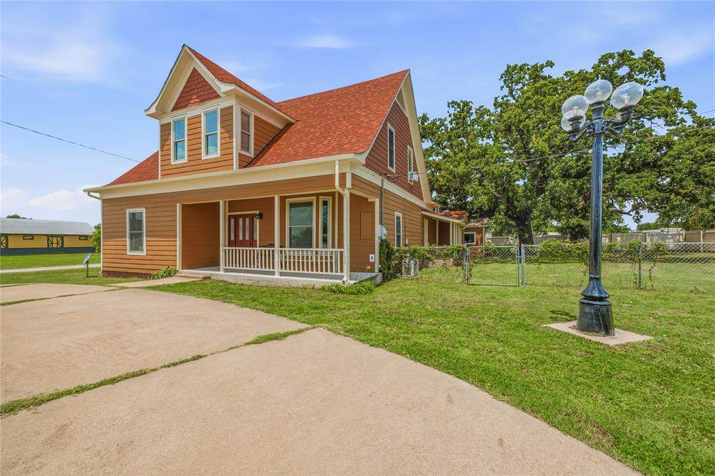 207 Fisher - Photo 1