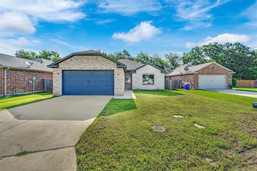 4902 Rimwood Drive - Photo 1