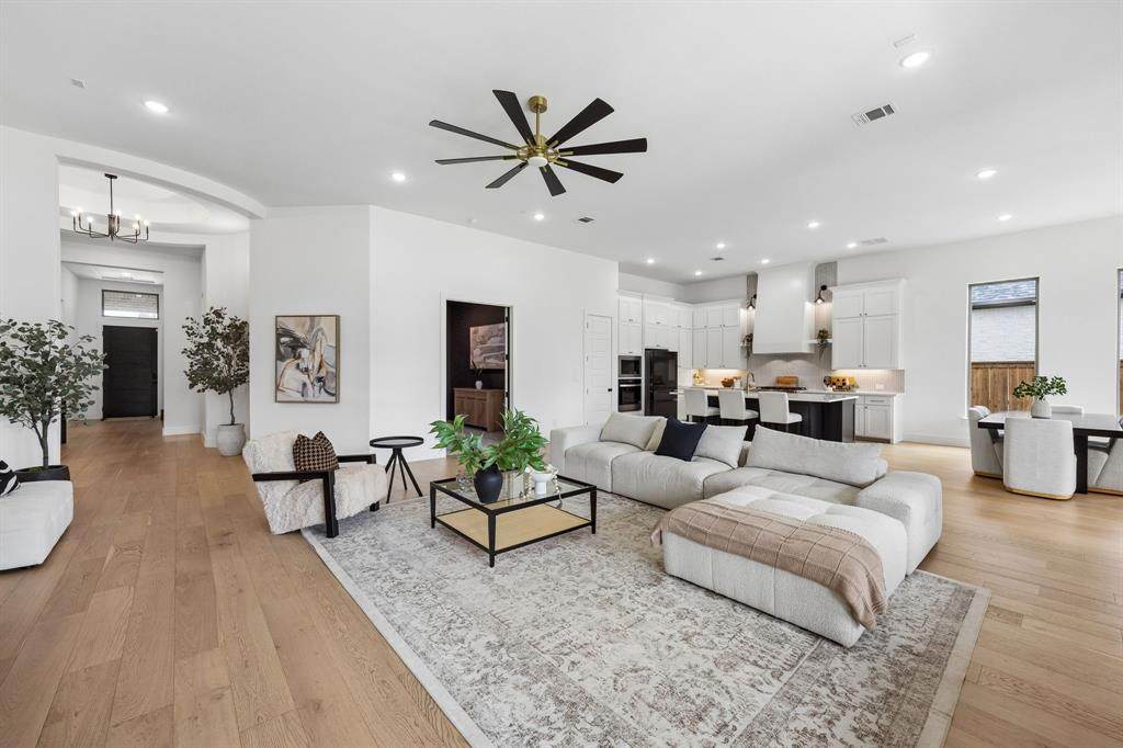 3140 Barclay Lane - Photo 1