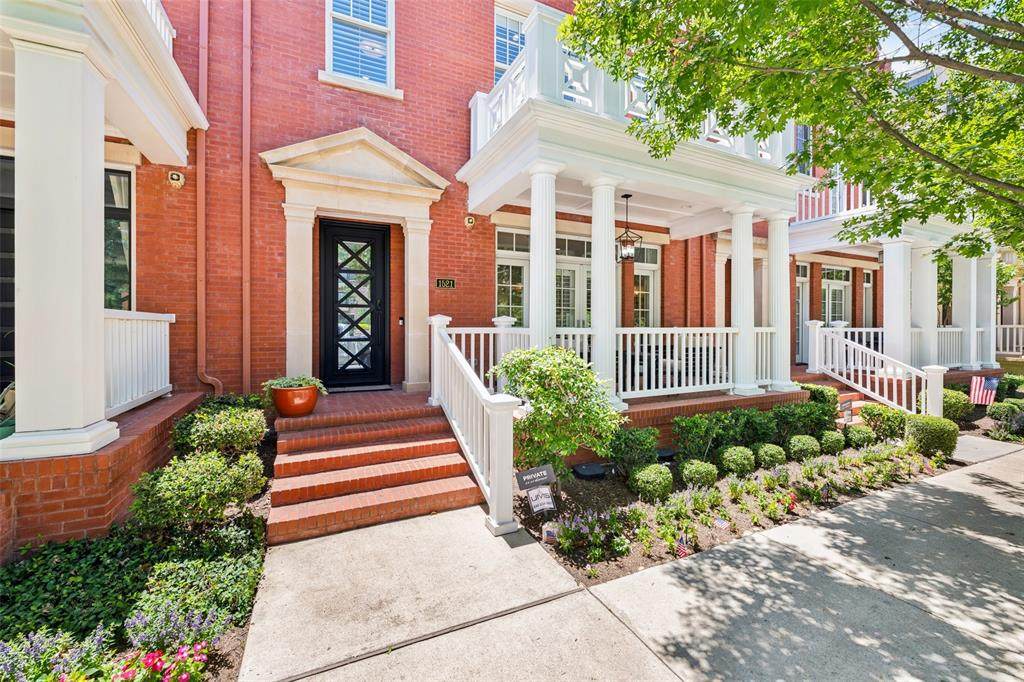 1521 Meeting Street - Photo 1