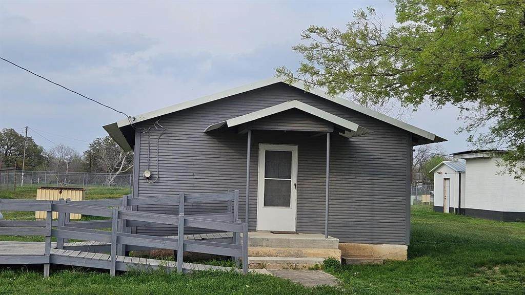 4 Sherman Street - Photo 1