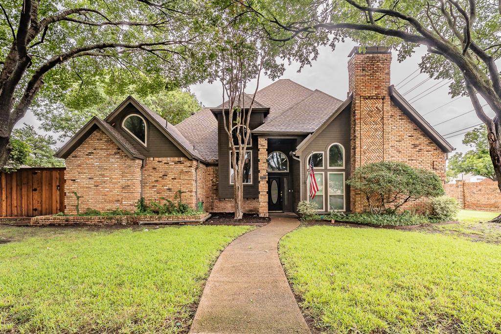 2002 Diamond Oaks Drive - Photo 1