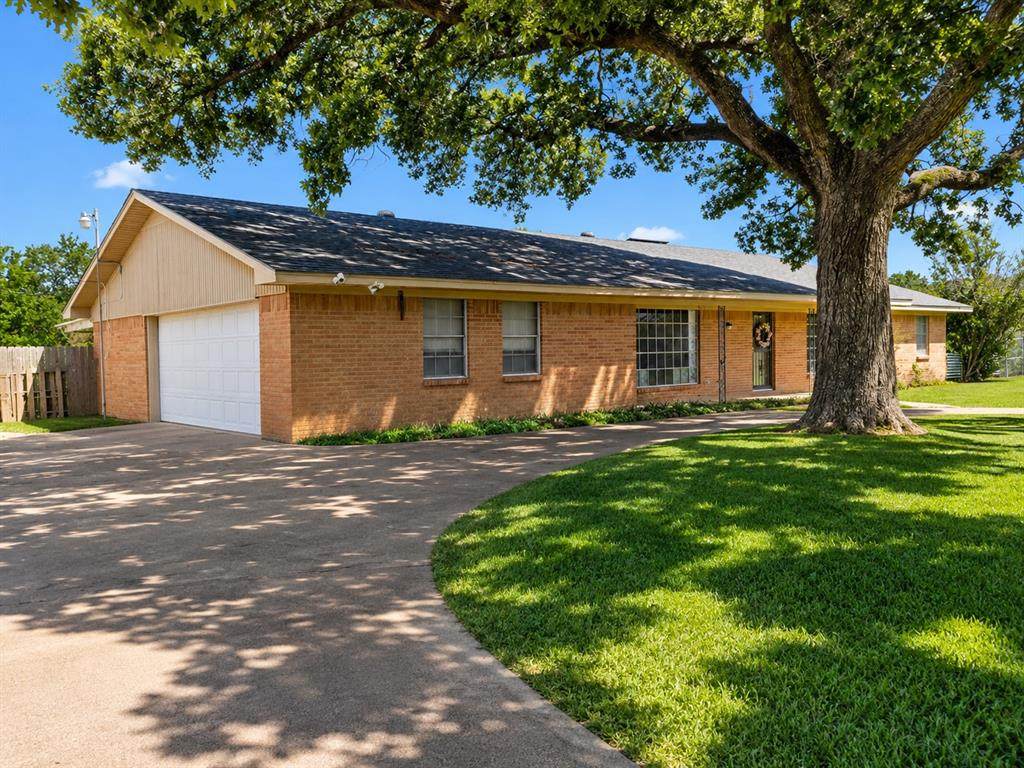 1081 Wright Street - Photo 1